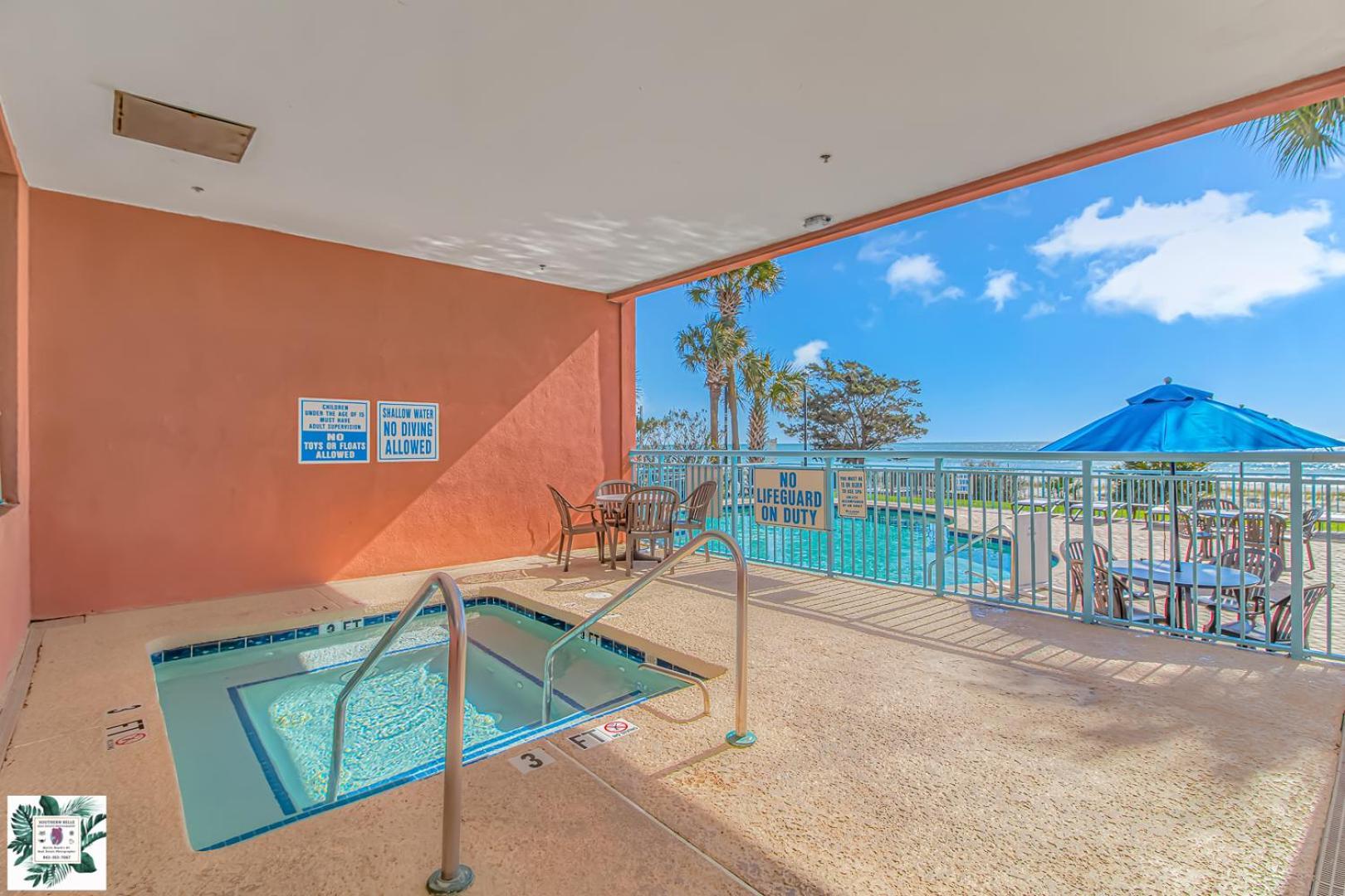 Immaculate! Beautifully Renovated Oceanfront 1 Bedroom Suite - Sleeps 6! - Roxanne Towers Unit 804 Миртл-Бич Экстерьер фото