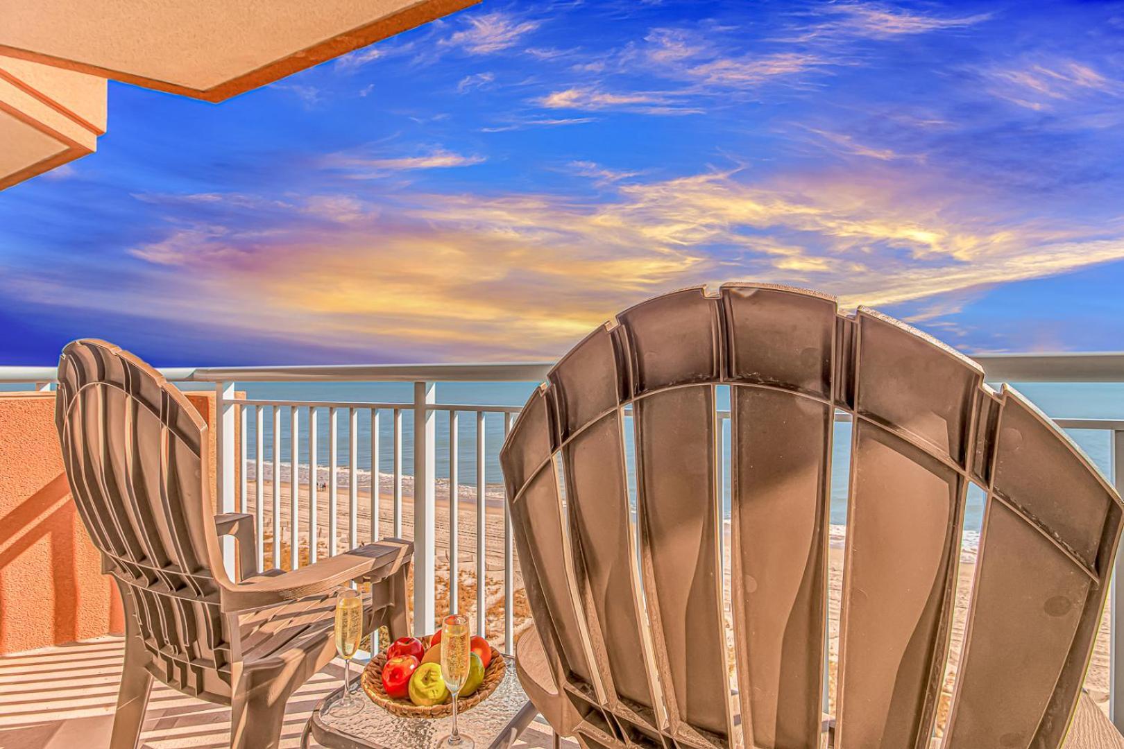 Immaculate! Beautifully Renovated Oceanfront 1 Bedroom Suite - Sleeps 6! - Roxanne Towers Unit 804 Миртл-Бич Экстерьер фото