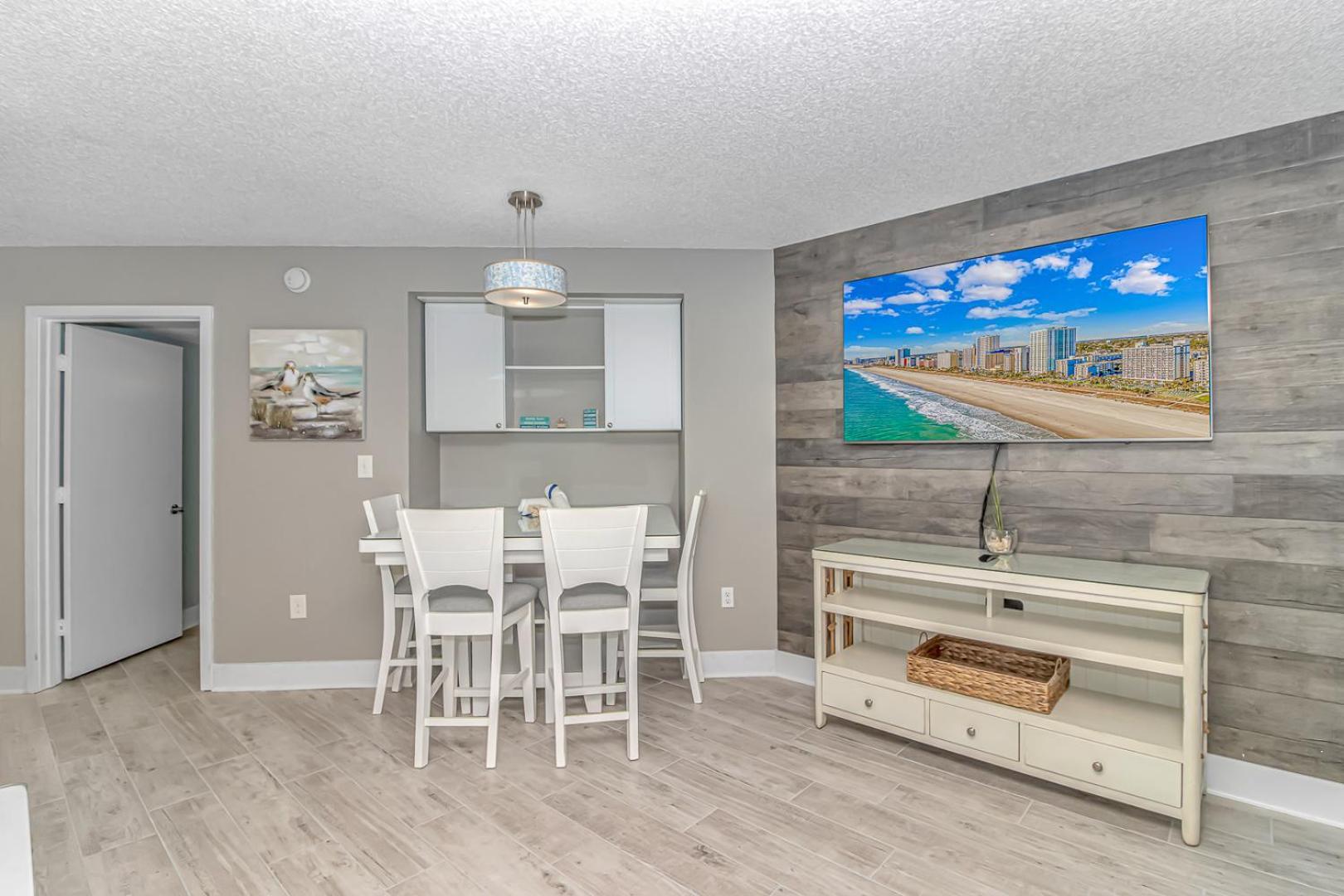 Immaculate! Beautifully Renovated Oceanfront 1 Bedroom Suite - Sleeps 6! - Roxanne Towers Unit 804 Миртл-Бич Экстерьер фото